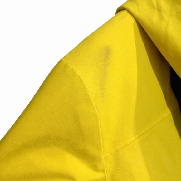 Peak Performance Yellow & Black Ski Jacket and Pants Set - Picture 4 of 10